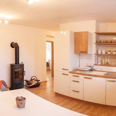 2 Bedroom Flat In The Heart Of Liptovský Mikuláš المظهر الخارجي الصورة